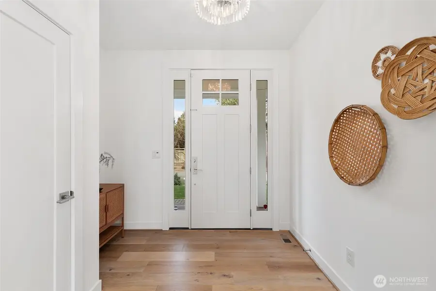 4215 NE 82nd Street, Seattle, WA 98115 - Image #3