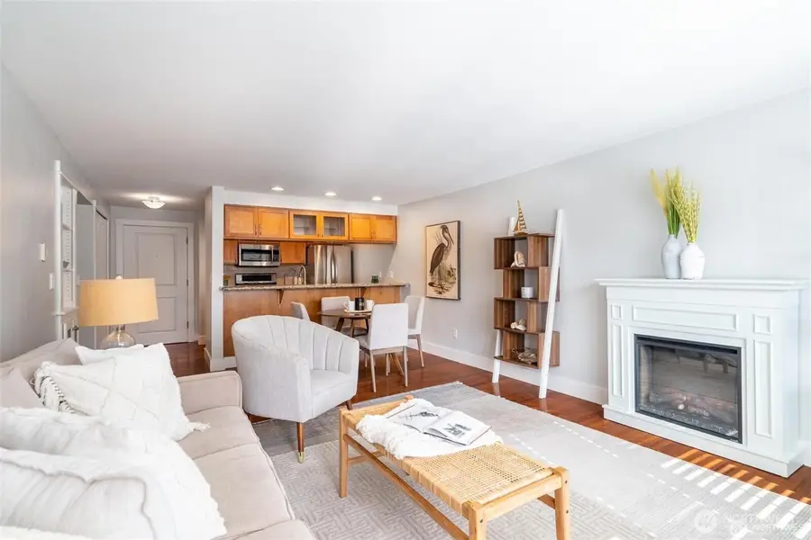 25 N Broadway Street #301, Tacoma, WA 98403 - #3