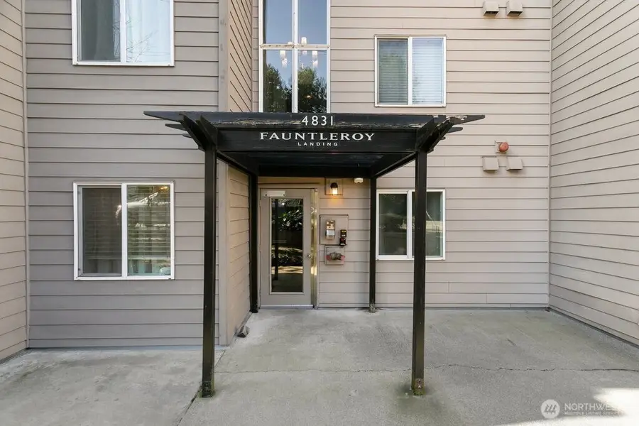 4831 Fauntleroy Way Sw #206, Seattle, WA 98116 - #2
