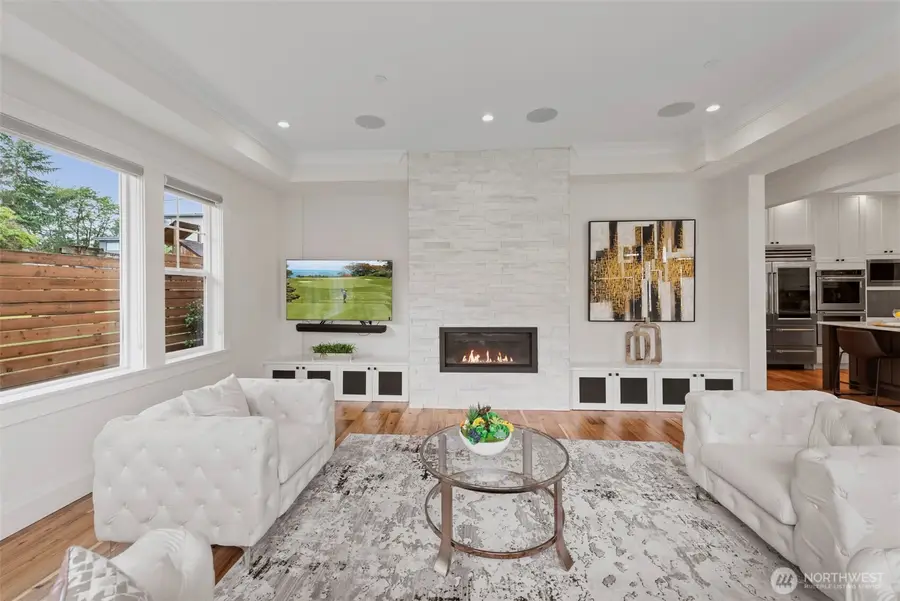 6002 156th Avenue Ne, Redmond, WA 98052 - #3