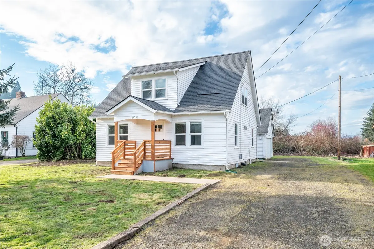 2103 36th Avenue, Longview, WA 98632 - Image #1