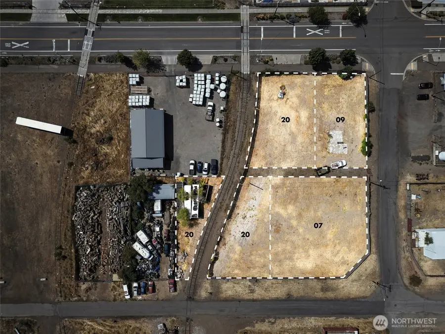 1042 N 13th Street, Walla Walla, WA 99362 - Image #2