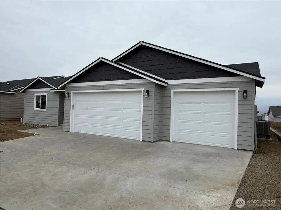 2436 2nd Street Se, East Wenatchee, WA 98802 - Image #2