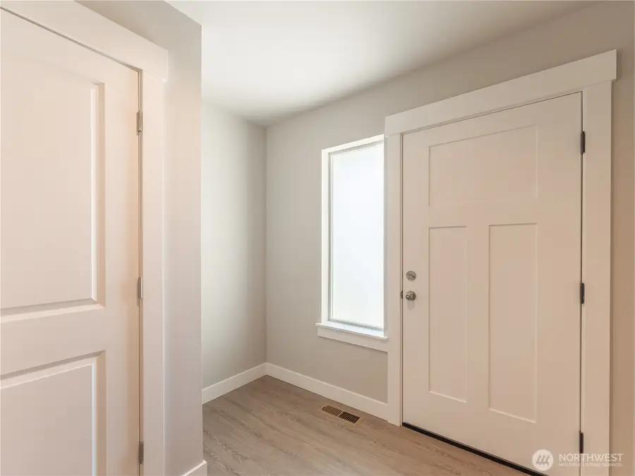 2436 2nd Street Se, East Wenatchee, WA 98802 - Image #3