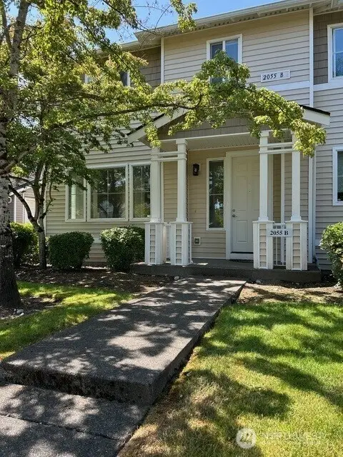 2055 Garry Oaks Avenue #B, Dupont, WA 98327