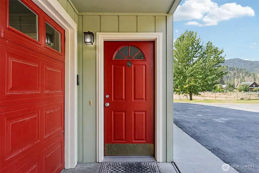 18527 Hazel Street, Leavenworth, WA 98826 - #3