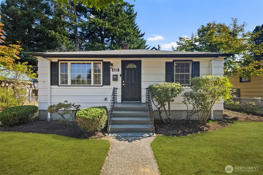 3624 48th Avenue Sw, Seattle, WA 98116 - Image #3