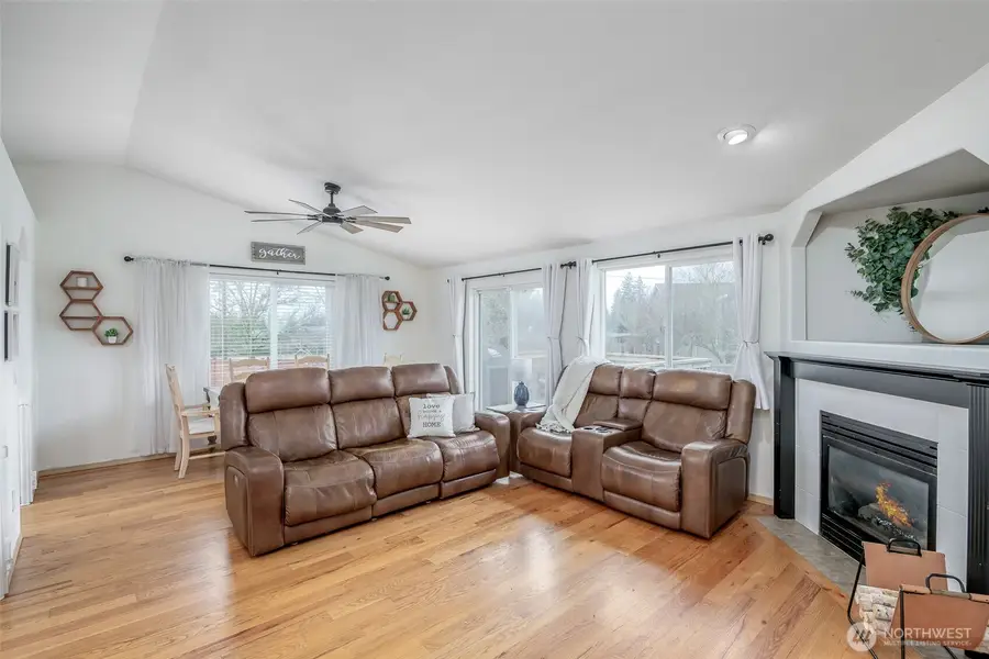 16669 Rainier View Drive Se, Yelm, WA 98597 - #3