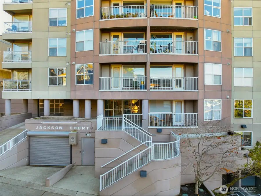 530 Melrose Avenue E #309, Seattle, WA 98102 - Image #2