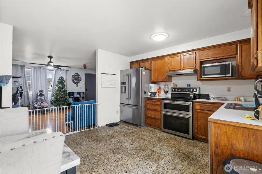 7631 273rd Street Nw, Stanwood, WA 98292 - Image #2