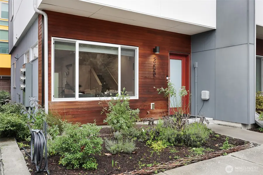 3660 Courtland Place S, Seattle, WA 98144 - #3