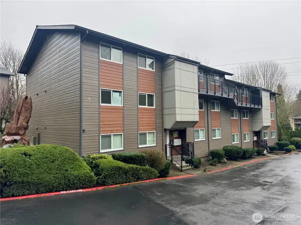220 SW Clark Street #B-201, Issaquah, WA 98027
