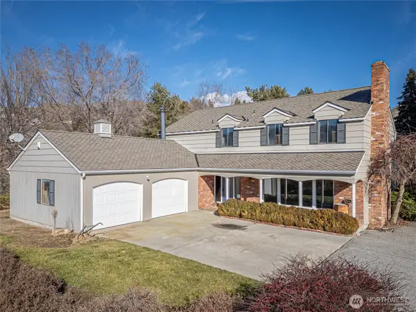 2328 Easy Street, Wenatchee, WA 98801