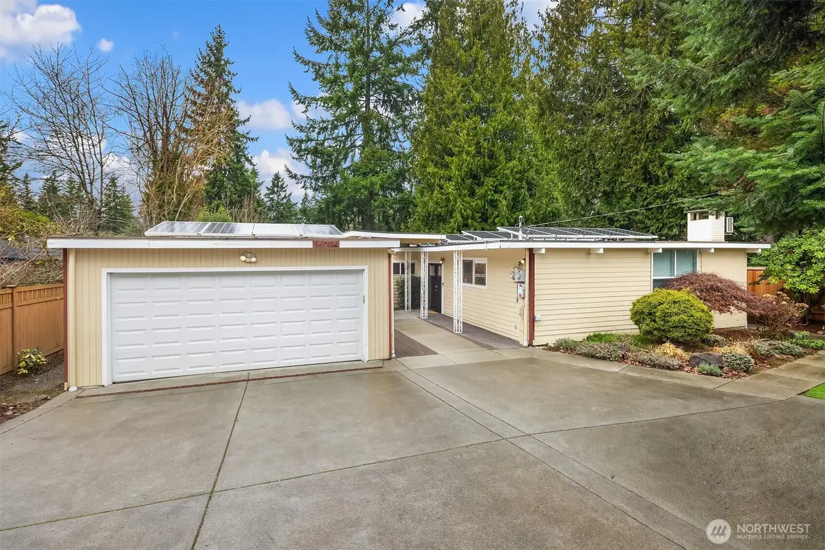 16214 NE 24th Street, Bellevue, WA 98008 - Image #1