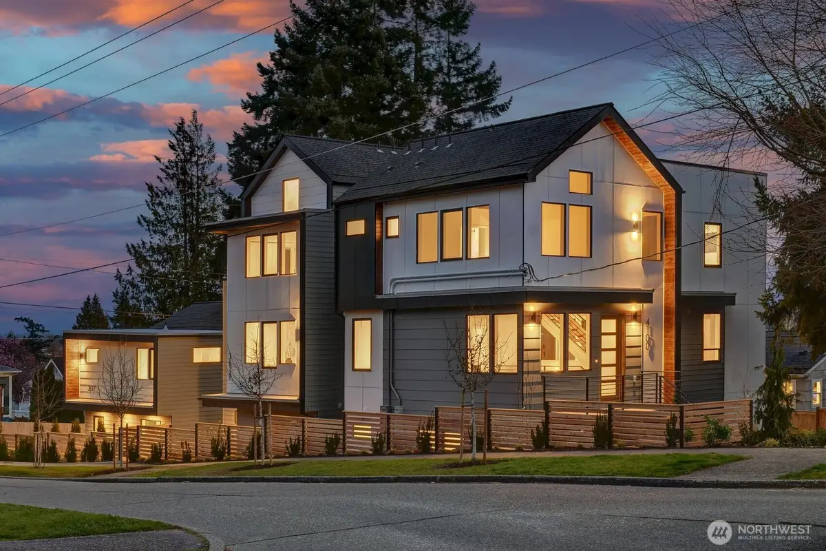 4100 37th Avenue Sw, Seattle, WA 98126 - #1