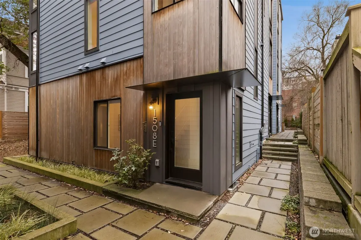 1508 18th Avenue #E, Seattle, WA 98122 - Image #1