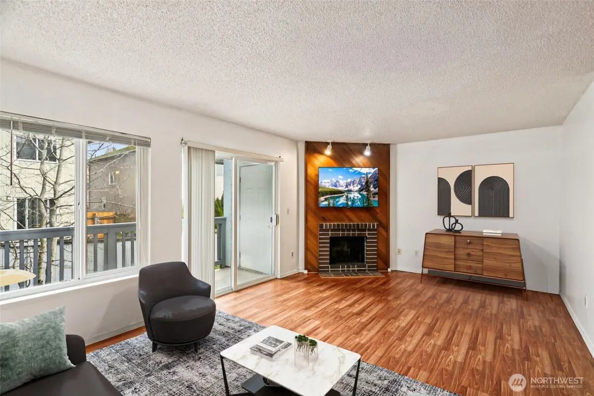 8823 Holly Drive #D203, Everett, WA 98208 - #1