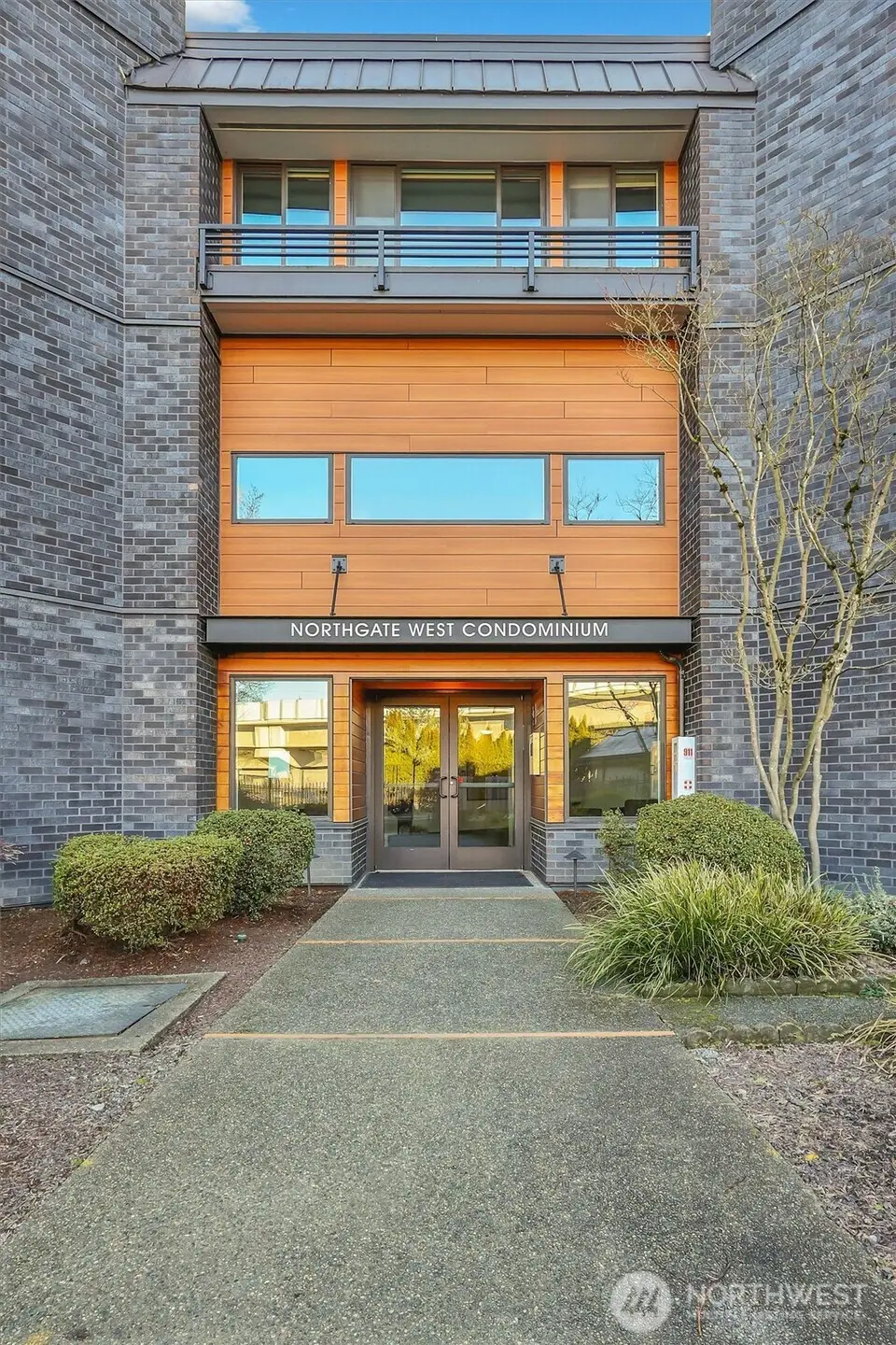 11300 1st Avenue Ne #309, Seattle, WA 98125 - Image #1