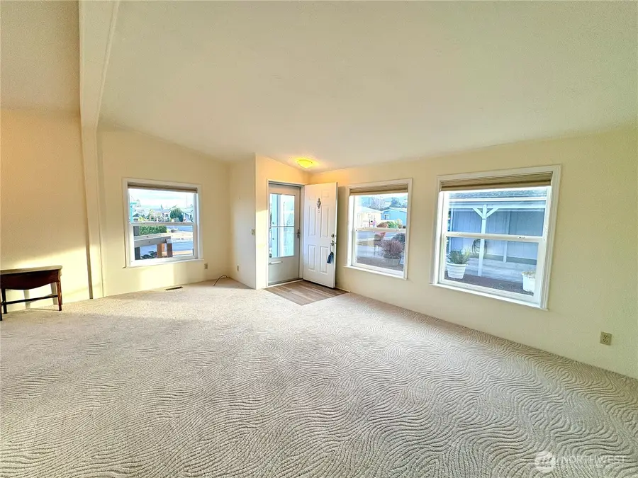 325 N Fifth Avenue #5, Sequim, WA 98382 - Image #3