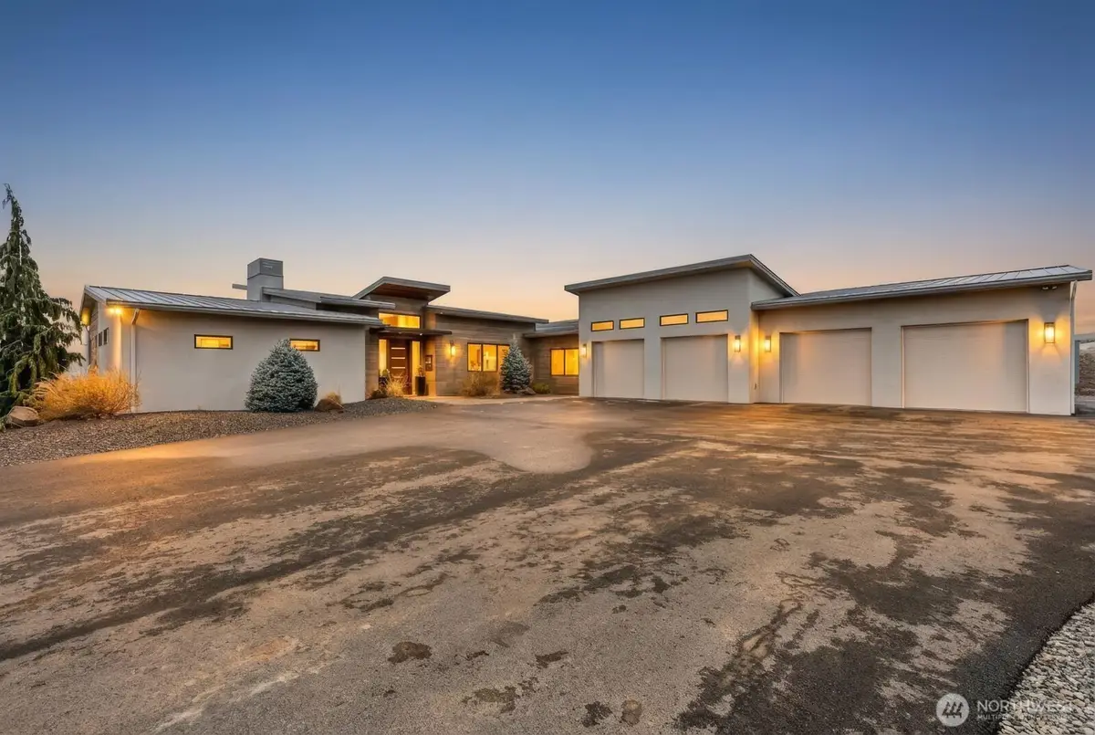 13990 Marble Road, Yakima, WA 98908 - Image #1