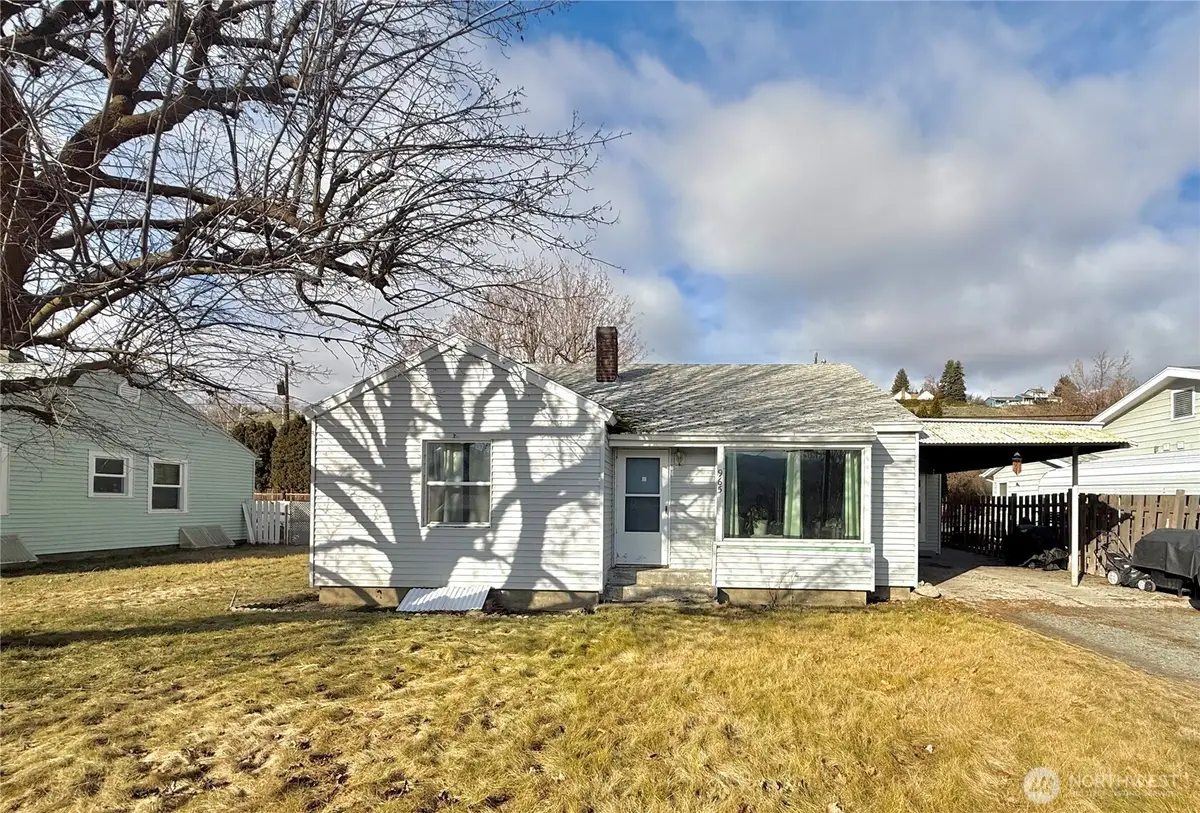 965 3rd Avenue N, Okanogan, WA 98840 - #1
