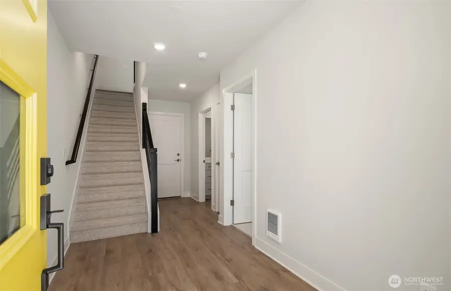 9009 NE 203rd Court #C, Bothell, WA 98011 - Image #3