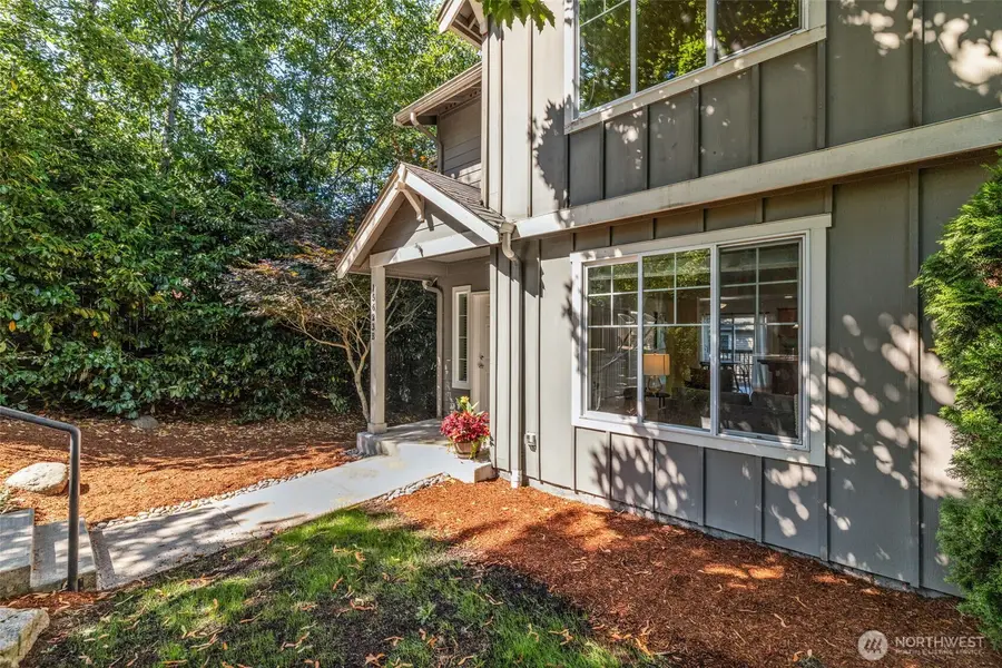 15623 44th Place W #Unit B, Lynnwood, WA 98087 - Image #3