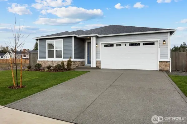 303 Crested Butte Boulevard #46, Mount Vernon, WA 98273