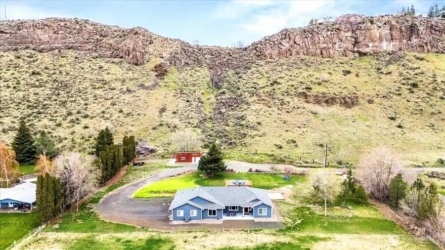 6422 Cowiche Canyon Lane, Yakima, WA 98908 - #2