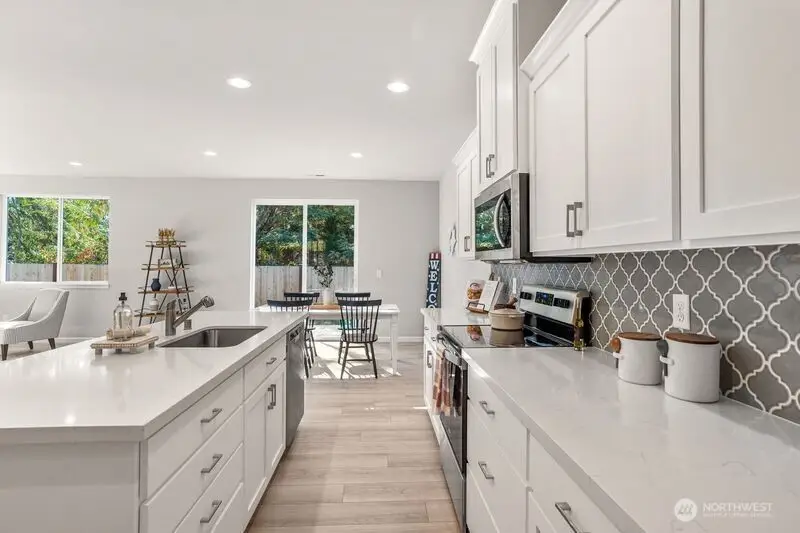 1332 60th Avenue Ne, Tacoma, WA 98422 - Image #3