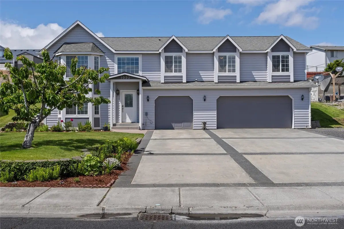 1032 Edgewater Lane, Moses Lake, WA 98837 - #1