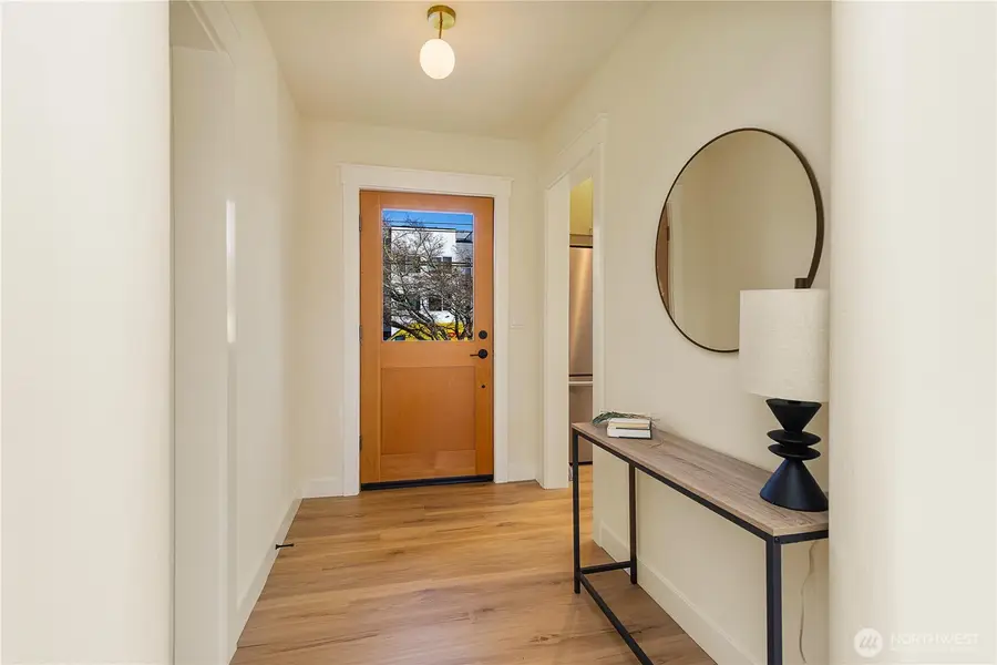 9203 Mary Avenue Nw, Seattle, WA 98117 - Image #3