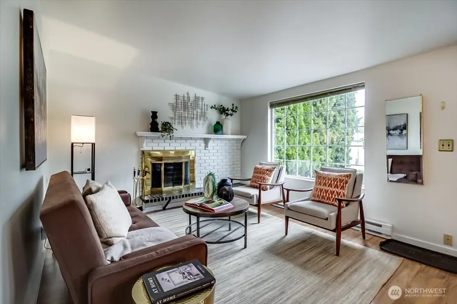 14043 Burke Avenue N, Seattle, WA 98133 - #2