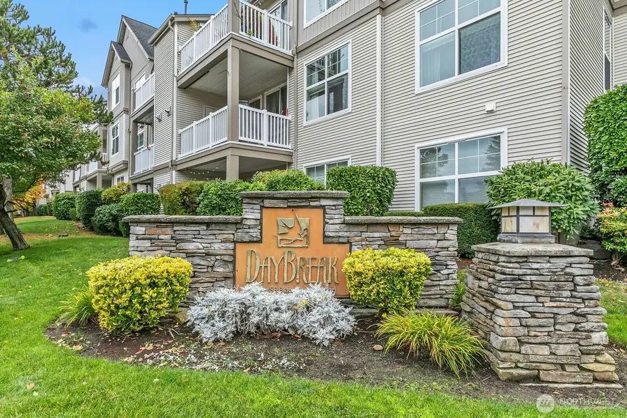 23420 SE Black Nugget Road #F302, Issaquah, WA 98029 - #2