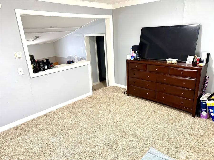 11040 11th Ave Sw, Seattle, WA 98146 - #3