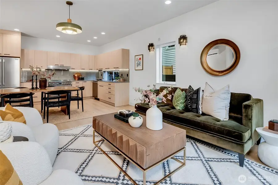 4405 S Holly Street, Seattle, WA 98118 - Image #3