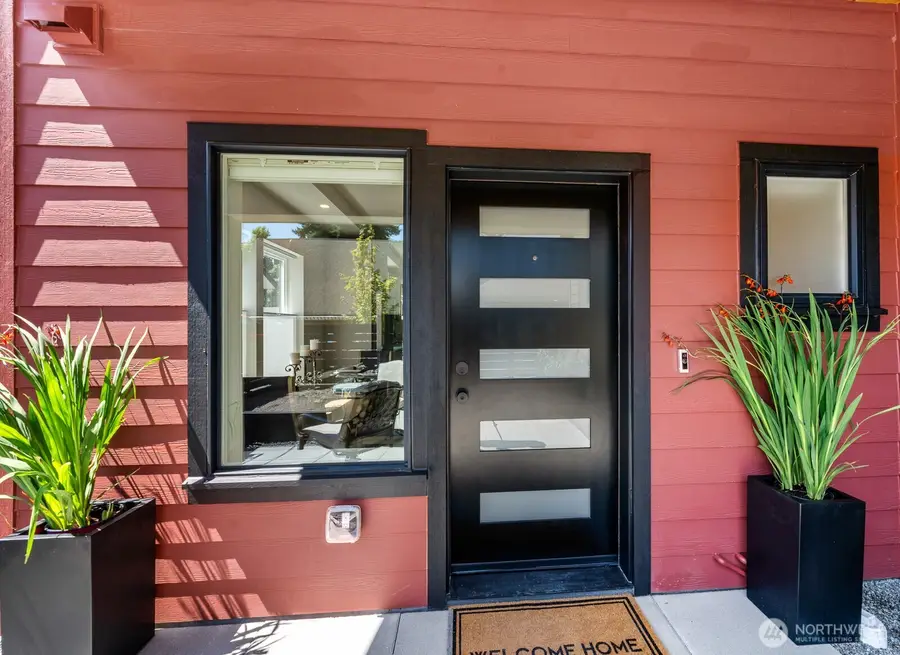 13211 1st Avenue Nw #2, Seattle, WA 98177 - #2