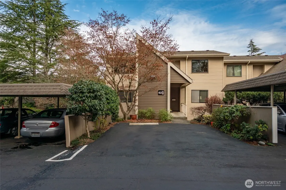 6301 Sand Point Way Ne #E3, Seattle, WA 98115 - Image #1