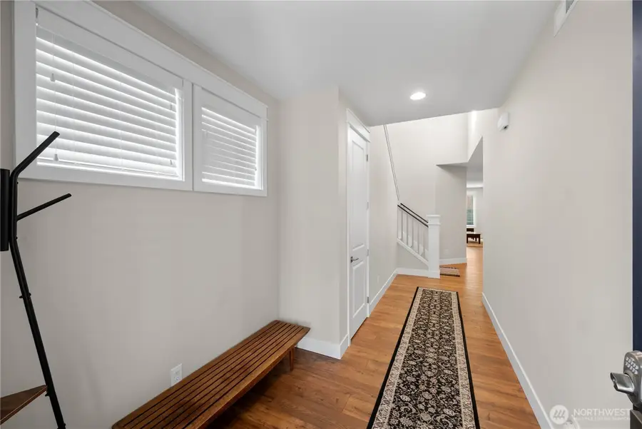 26925 230th Place Se, Maple Valley, WA 98038 - Image #2