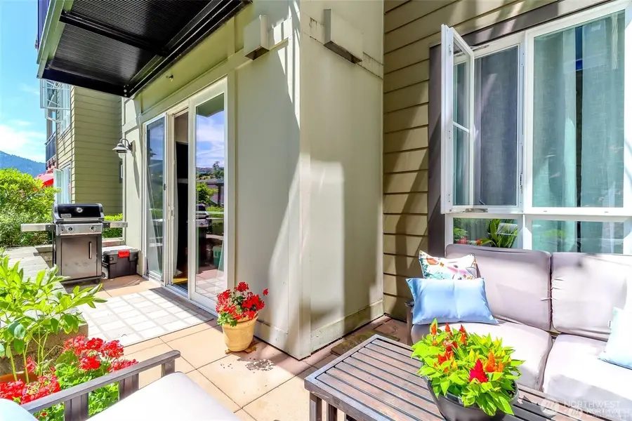 1840 25th Avenue Ne #204, Issaquah, WA 98029 - Image #3