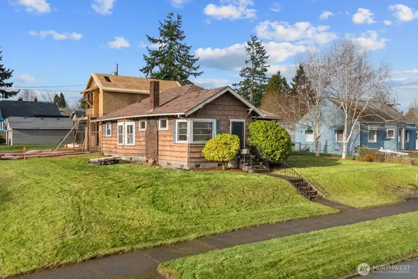 2432 Pine Street #A, Everett, WA 98201