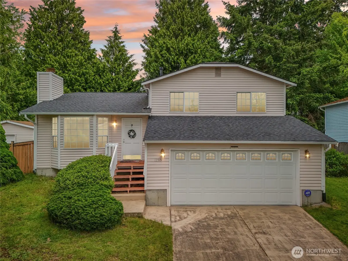 12515 NE 107th Place, Kirkland, WA 98033 - Image #1