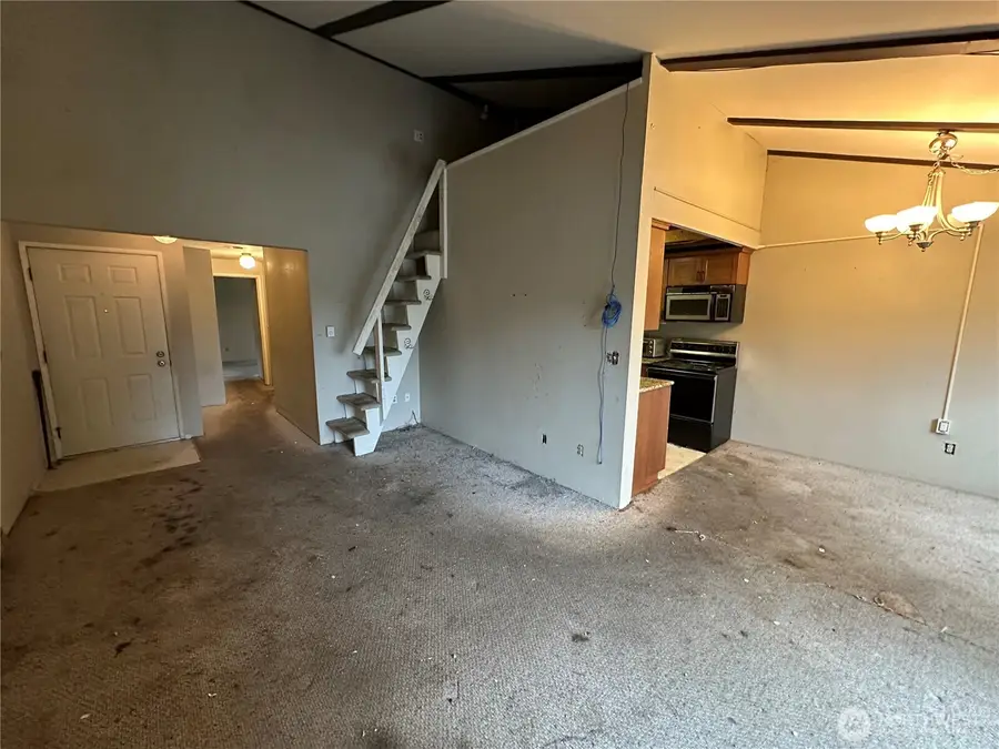 15210 Macadam Road S #D301, Tukwila, WA 98188 - #3