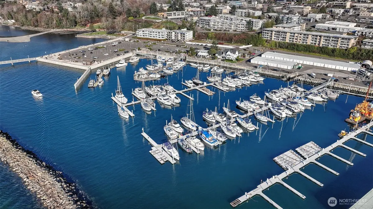 22222 Dock Avenue S #1B, Des Moines, WA 98198 - #1