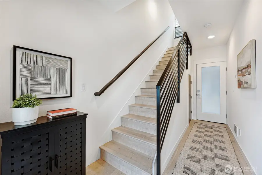 3717 S Dawson Street, Seattle, WA 98118 - #2