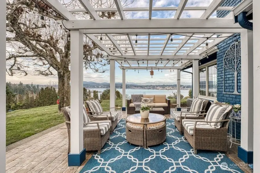 311 Farragut Avenue N, Port Orchard, WA 98366 - #2