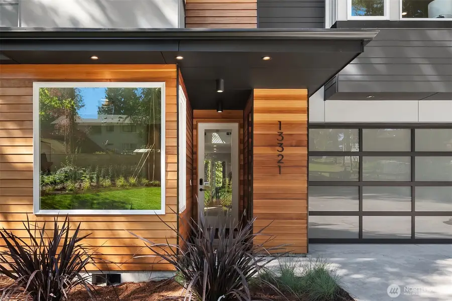 13321 108th Avenue Ne #A, Kirkland, WA 98034 - Image #2