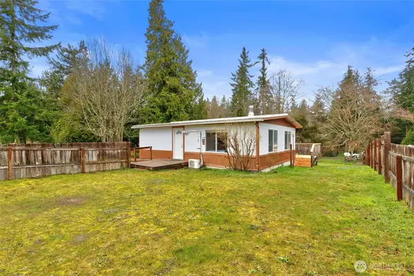 184 W Swaney Street, Port Hadlock, WA 98339