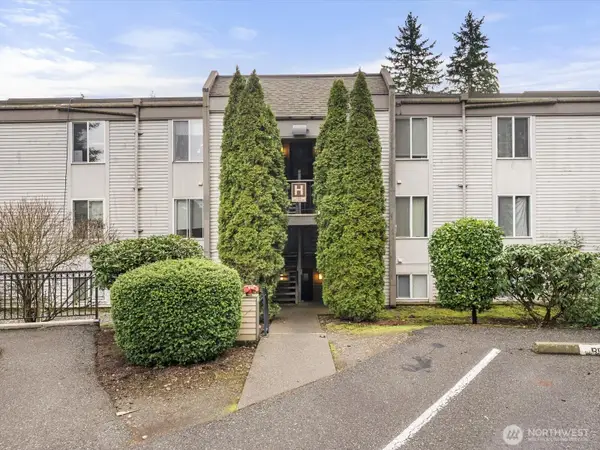 14605 34th Street Ne #h19, Bellevue, WA 98007