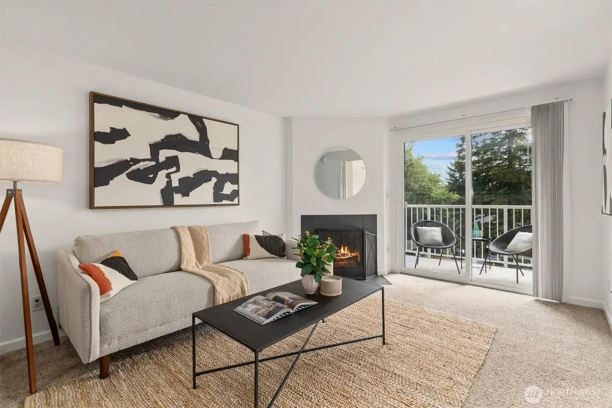 9484 Redmond-woodinville Road Ne #C-205, Redmond, WA 98052 - Image #1